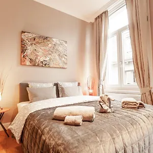  Apartment Luxury Palace By Rikas Belgien