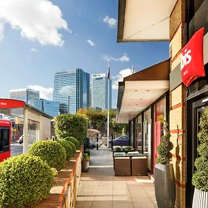 https://ibis-london-docklands-canary-wharf.brighton-hotels-england.com