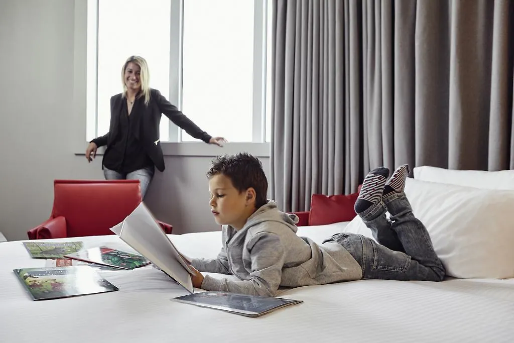 Novotel Basel City 4*,  Schweiz